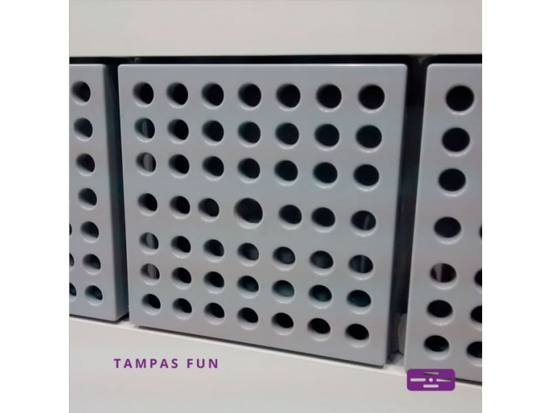 ralo-square-fun--tampa-vazada-pvc-cinza-15x15cm
