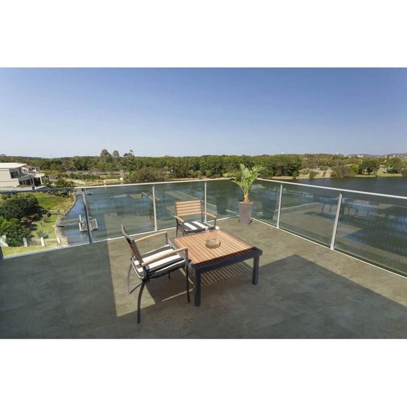 porcelanato-itaara-raven-out-esmaltado-retificado-73x73--delta