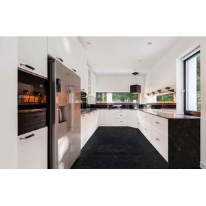 Porcelanato Vene Doro Nero-r84 Polido Esmaltado Retificado 84,0x120,0 - Delta