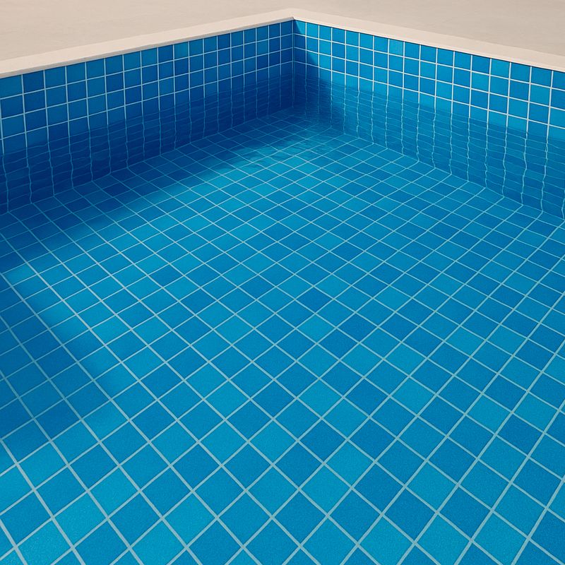revestimento-azul-arpoador-pastilha-acetinado-esmaltado-bold-50x50--jatoba